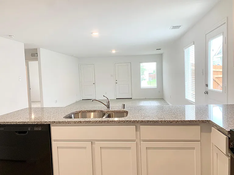 7212 Gray Wolf Ln — Photo 15