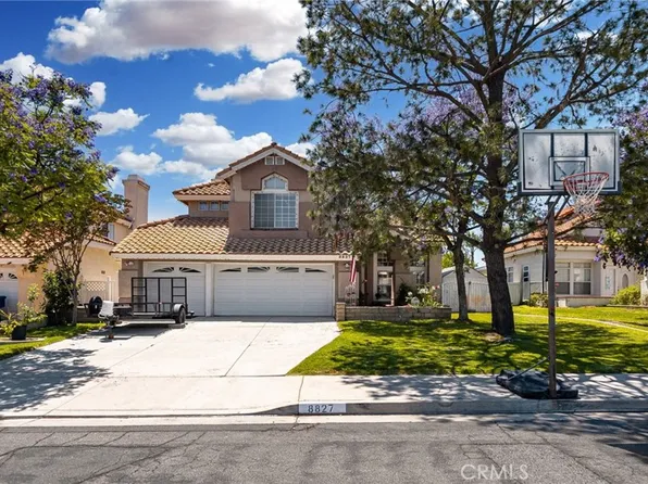 8827 Digger Pine Dr, Riverside, CA 92508