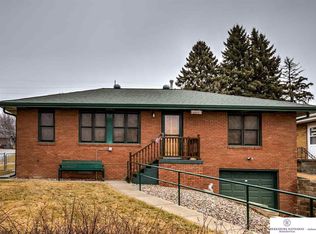 4242 Monroe St, Omaha, NE 68107