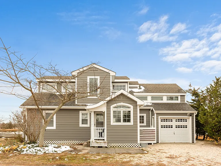 Towd Point Rd — Photo 21