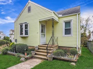 47 Palmer Ave, Stamford, CT 06902