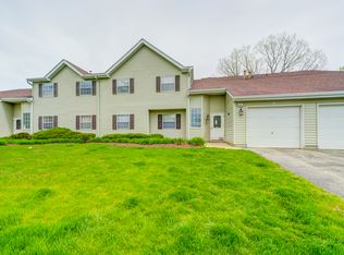 86 Gant Cir UNIT G, Streamwood, IL 60107