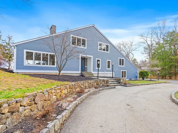 16 Huckleberry Hill Rd, Lincoln, MA 01773