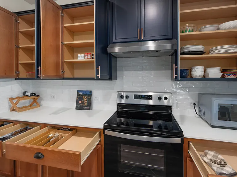 12601 Anthology St — Photo 38