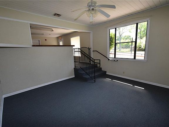4th image of 1201 Continental Blvd