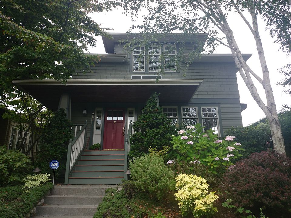 2nd image of 1709 46th Ave SW