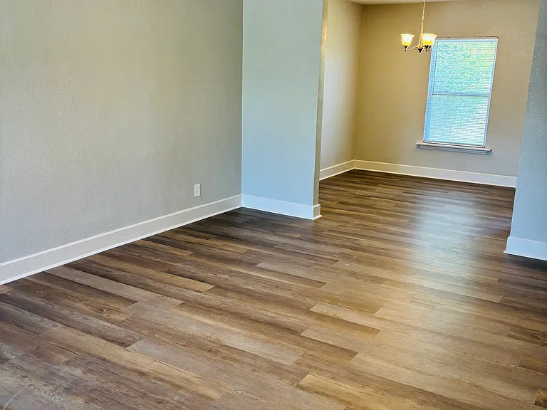 5433 Purington Ave — Photo 5