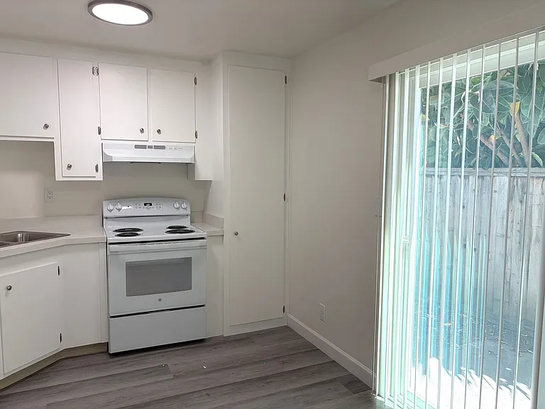 1732 Noranda Drive — Photo 7