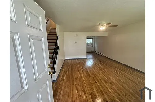 4633 Tyler St NE Photo 1