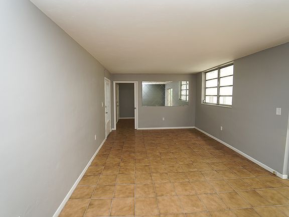 4th image of 1820 James Ave APT 2D