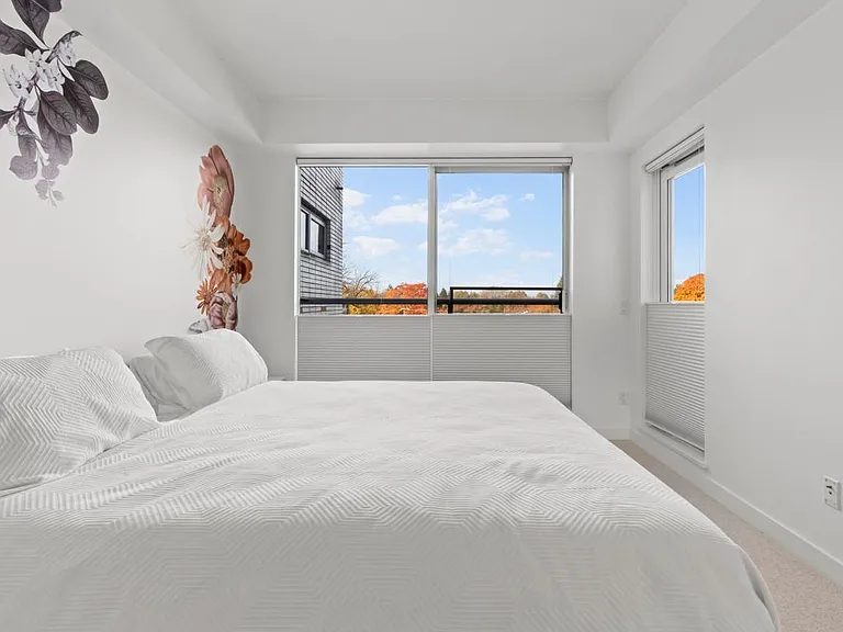 3333 Main St #421 — Photo 17