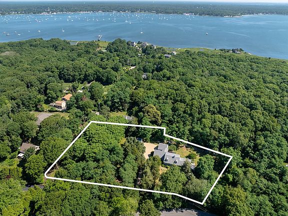 4th image of 17 Harbor Rd