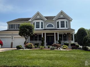 7 Overhill Dr, Old Bridge, NJ 08857