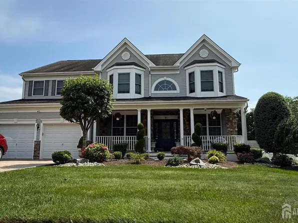 7 Overhill Dr, Old Bridge, NJ 08857