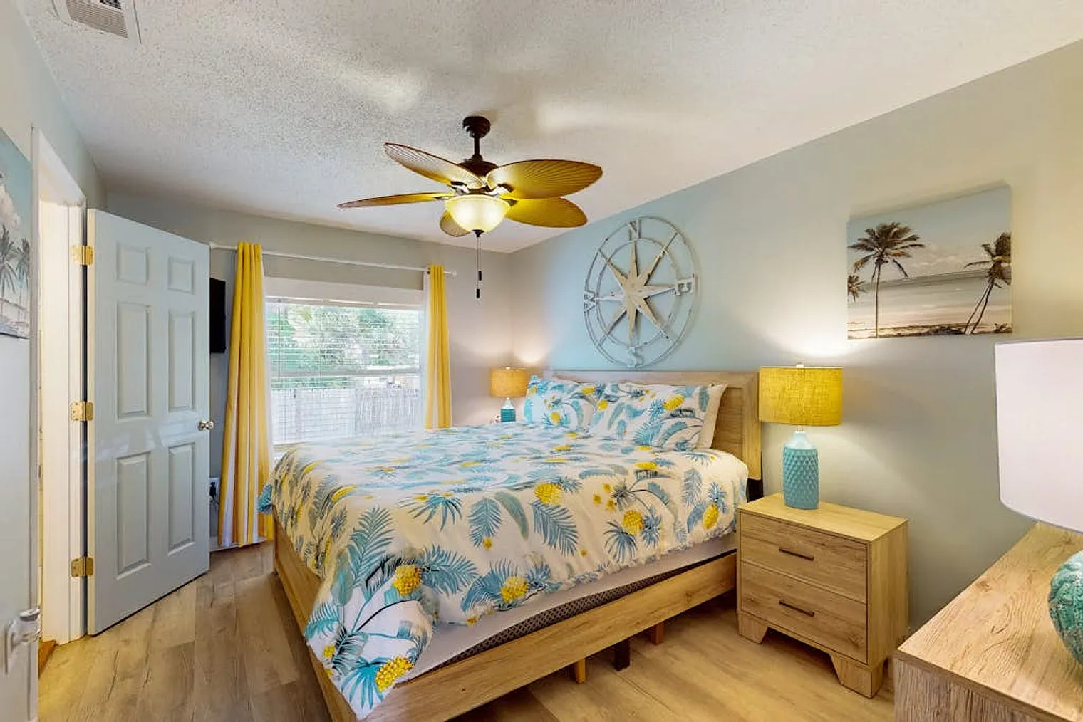 3 bed, 2.0 bath, 1087 sqft, $3,402 — Photo 3