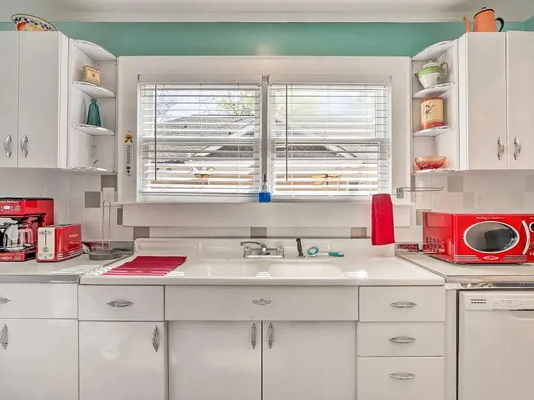 801 Holmes St NW — Photo 18