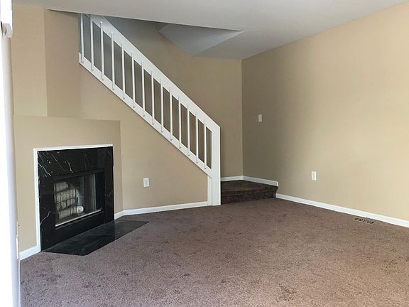 3rd image of 43538 W Arbor Way Dr APT 153