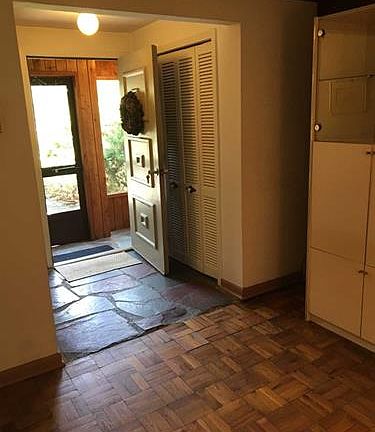 4th image of 51 Dogwood Ln