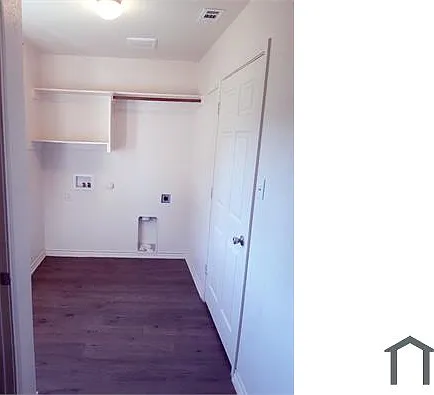 5604 Como Dr — Photo 10