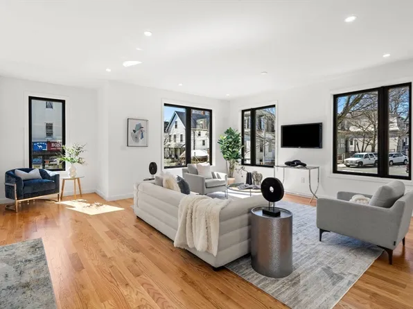25 Tennyson St #25, Somerville, MA 02145