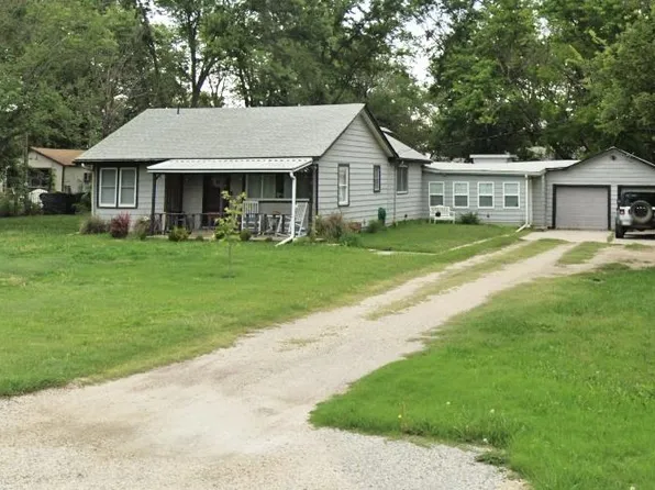 14380 SW County Line Rd, Rose Hill, KS 67133