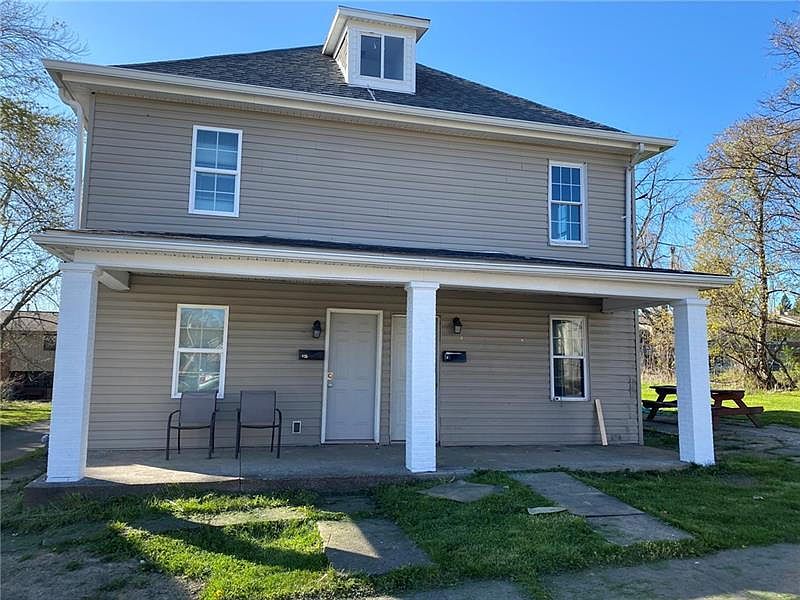 1st image of 62 Whiteman Ave #2