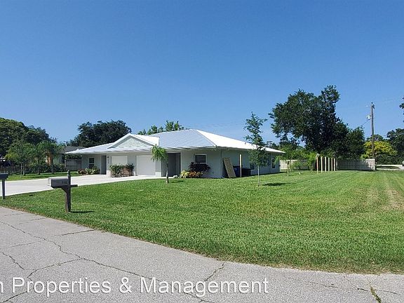 2nd image of 2131 India Palm Dr