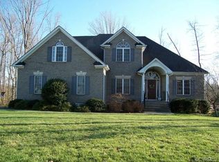 12013 Sugar Hill Dr, Midlothian, VA 23112