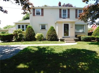 975 Jackson Rd, Webster, NY 14580