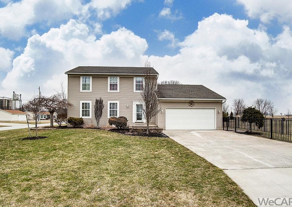 1st image of 235 Redwood Dr