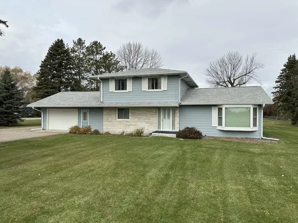693 Stearns Ave E, Eden Valley, MN 55329