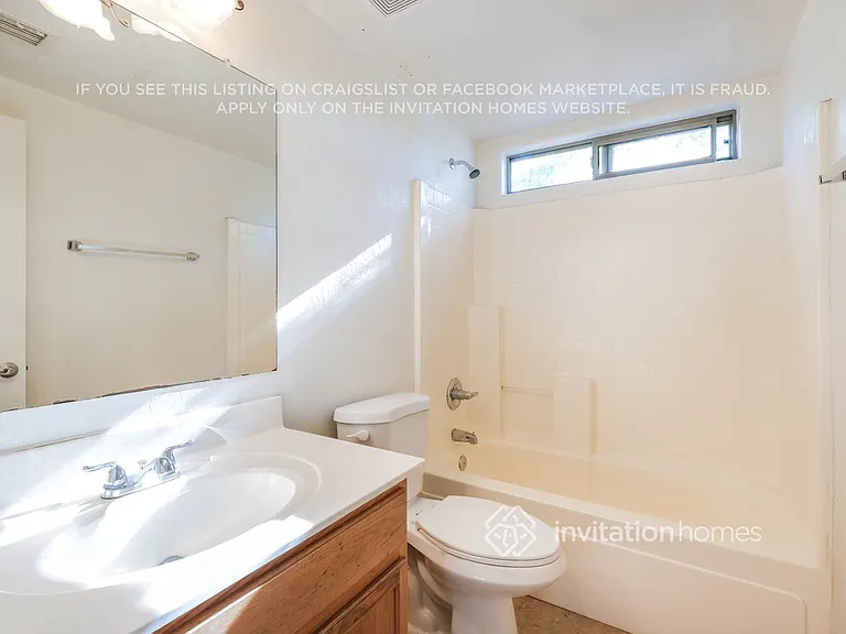 8134 W Hilton Ave — Photo 16