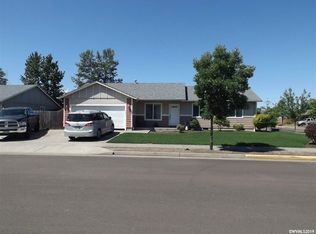 1101 Fuji Ln, Lebanon, OR 97355