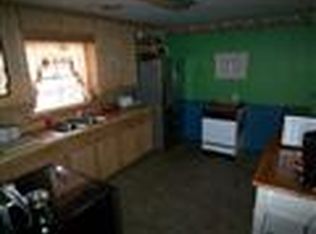 214 N East St, Loco, OK 73533