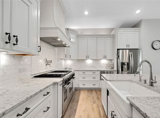 10013 Countryside Dr, Denton, TX 76207