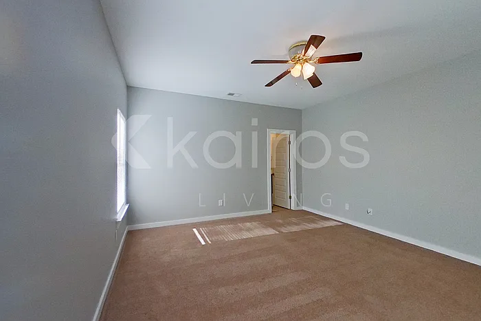 204 White Oak Cir — Photo 9