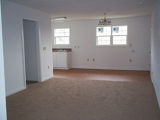 2nd image of 121 Charleston Ct APT C