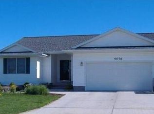 4076 Norseman Ave, Grand Island, NE 68803