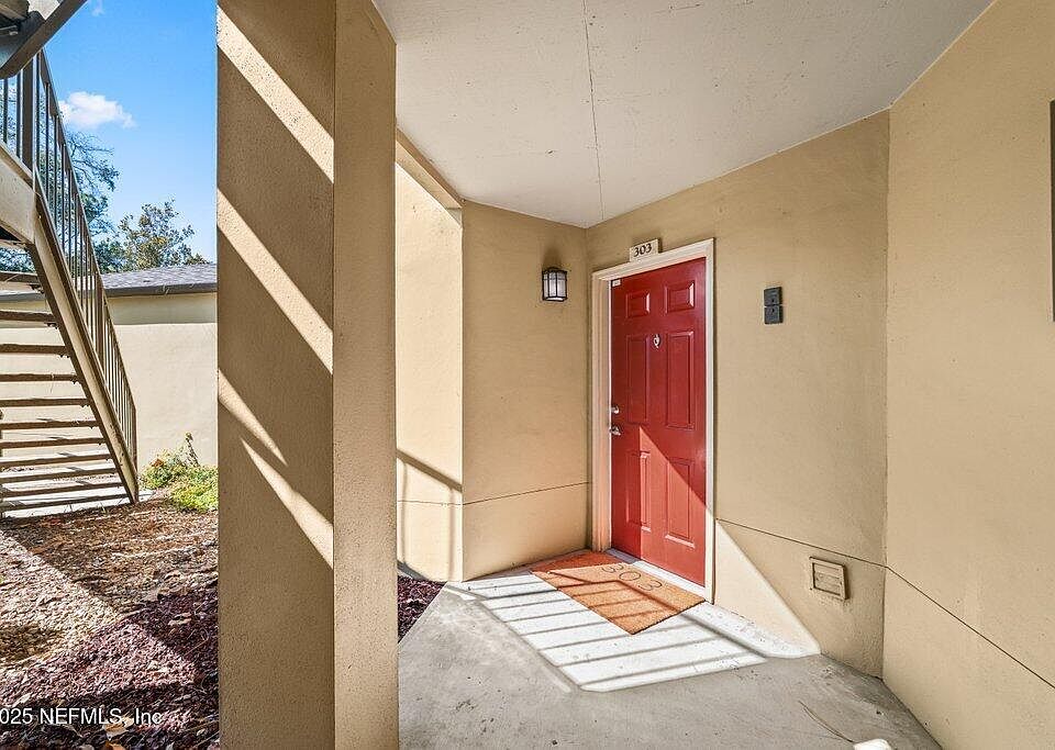 1st image of 10150 BELLE RIVE Boulevard #303