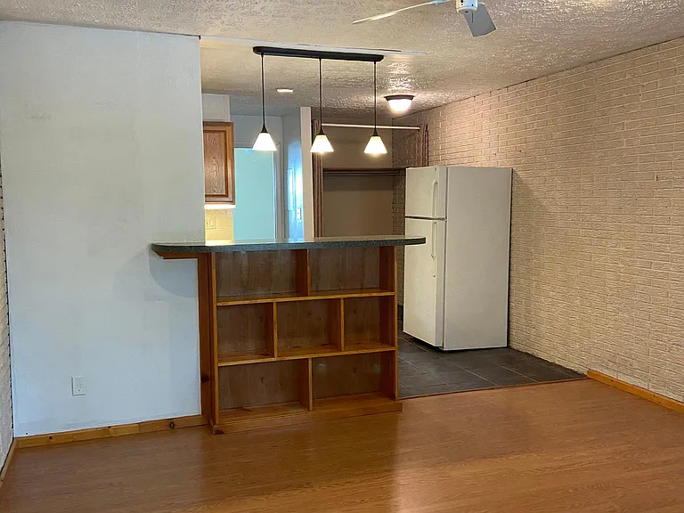 4012 Dupont Cir #216 — Photo 1