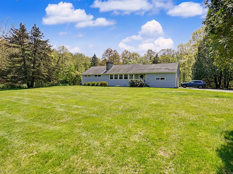 65 Banks Rd — Photo 19
