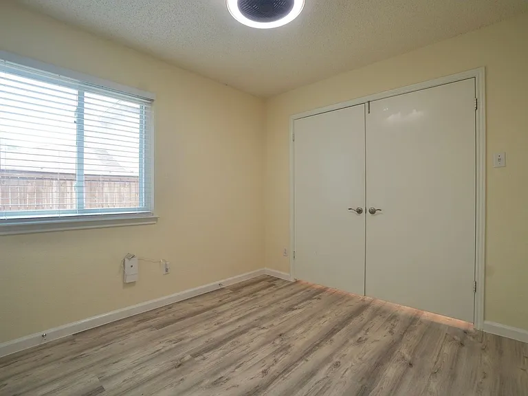 13102 Staton Dr — Photo 20