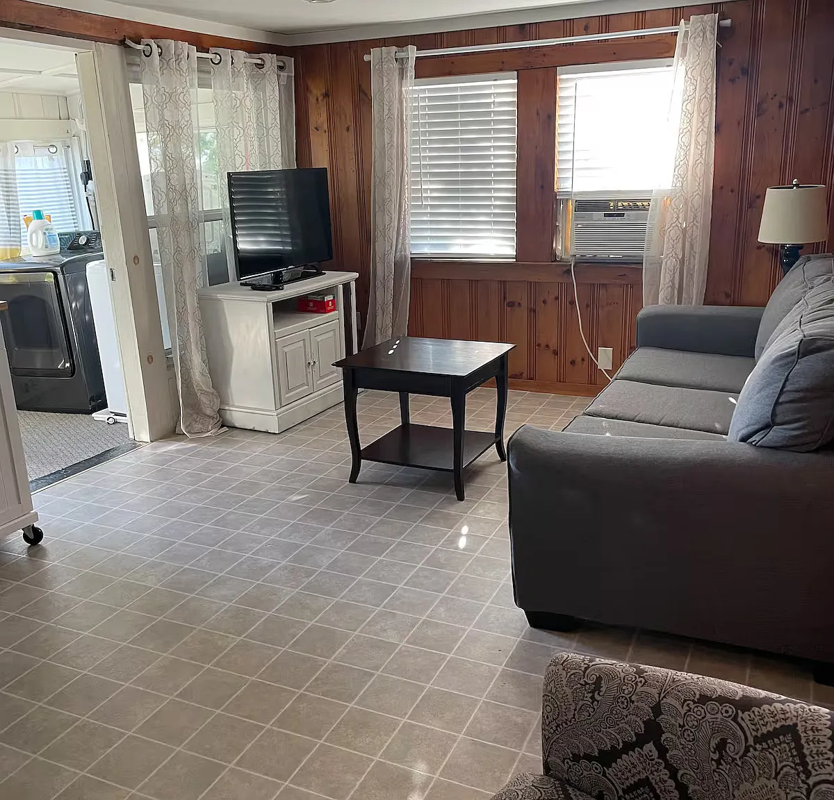 2 bed, 800 sqft, $1,750 — Photo 2