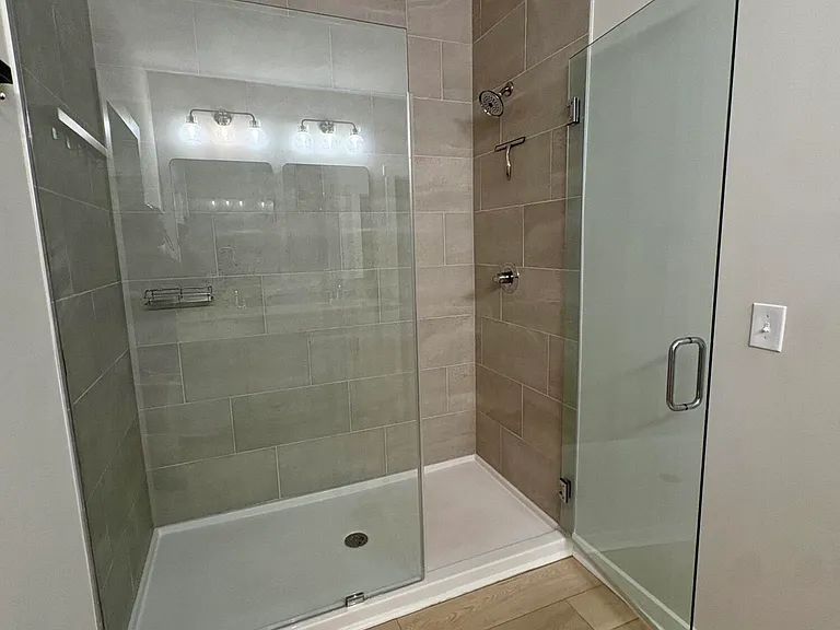 2208 Warbler St — Photo 18