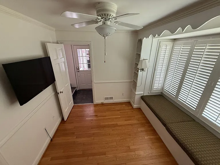 5200 Massachusetts Ave — Photo 14