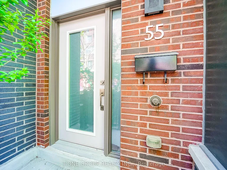 55 Sutton Ave — Photo 8