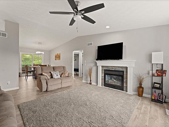 5th image of 6103 Pine Meadows Dr