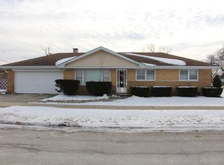 7731 Long Ave, Burbank, IL 60459