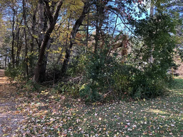 1000 13th St SW, Little Falls, MN 56345