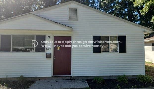 1st image of 607 Case Ave